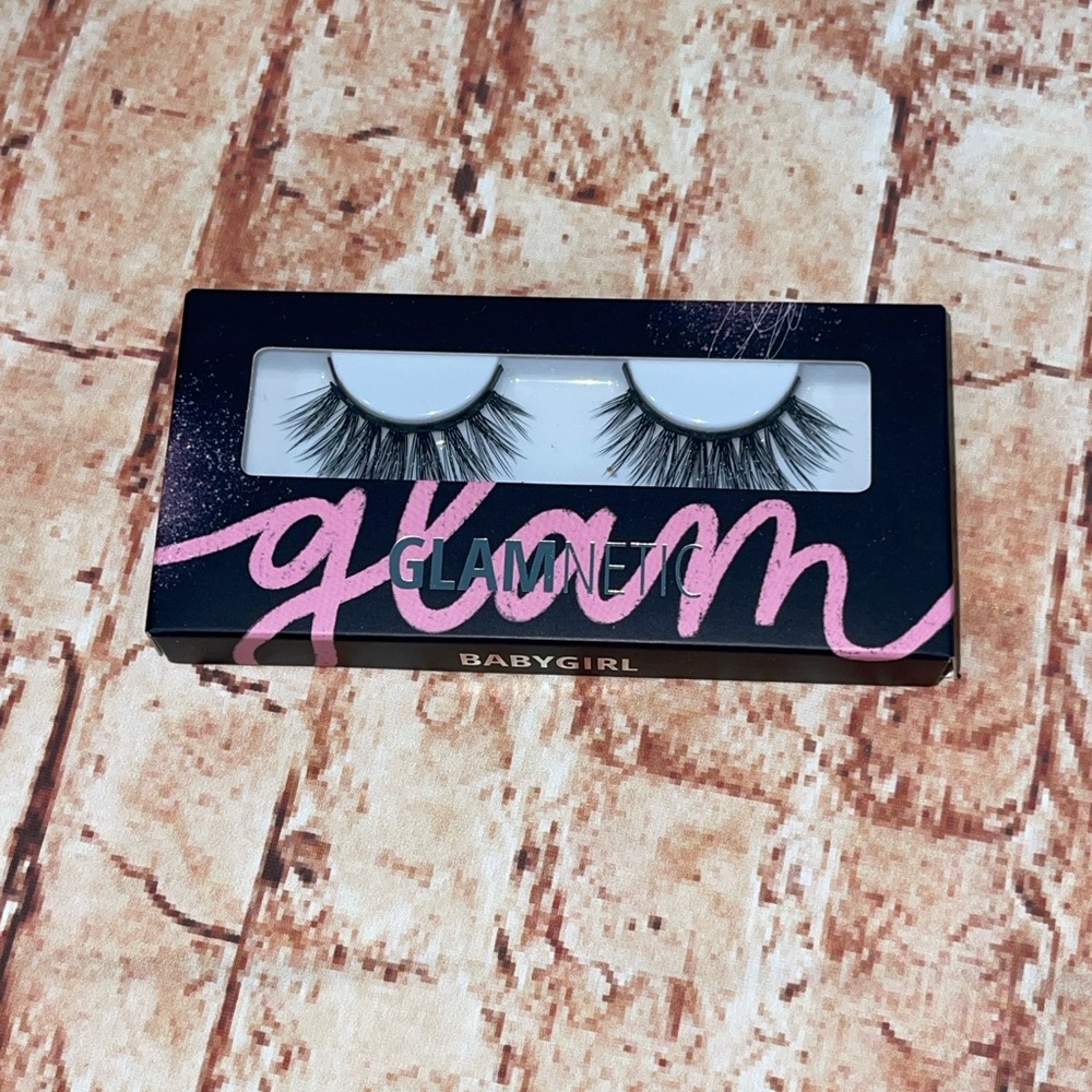 Glamnetic Babygirl False Eyelashes